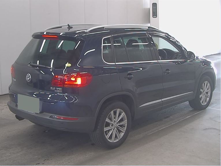 Volkswagen Tiguan AWD image 4