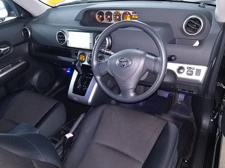 Toyota Corolla Rumion image 5