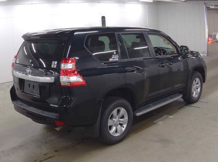 Landcruiser Prado TX image 4