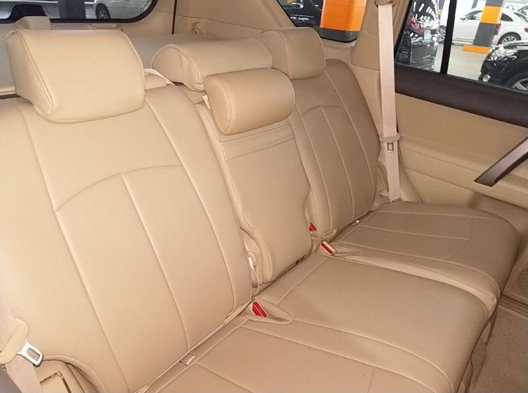 Landcruiser Prado TX image 6