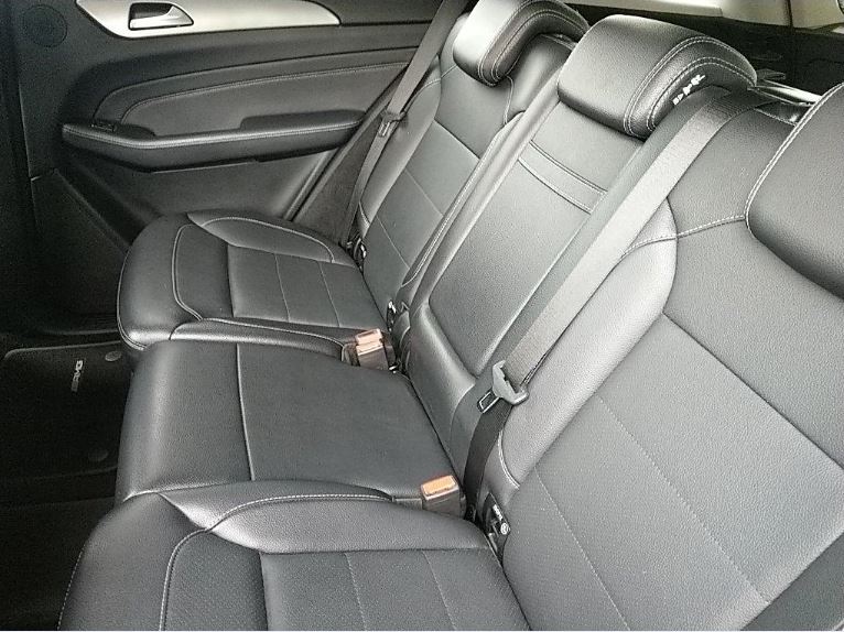 Merc ML350 BlueTec image 6